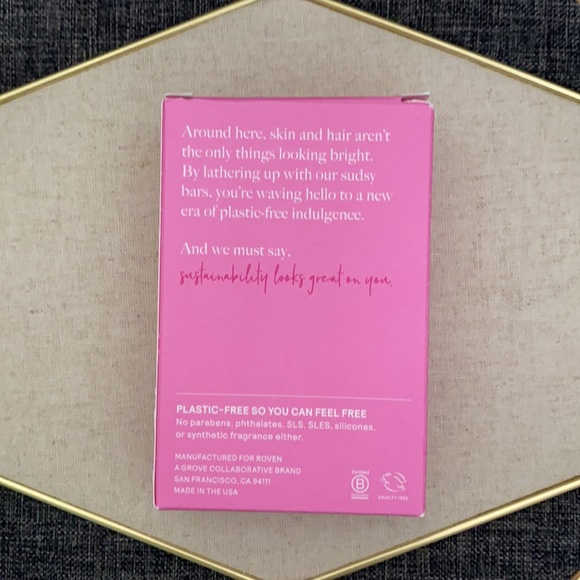 Roven Peach Soap Set - Picture 10 of 13